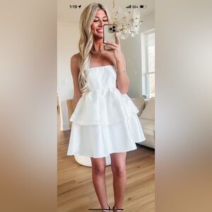 NWT Tiered Ruffle Mini Cocktail Dress - Cream size small